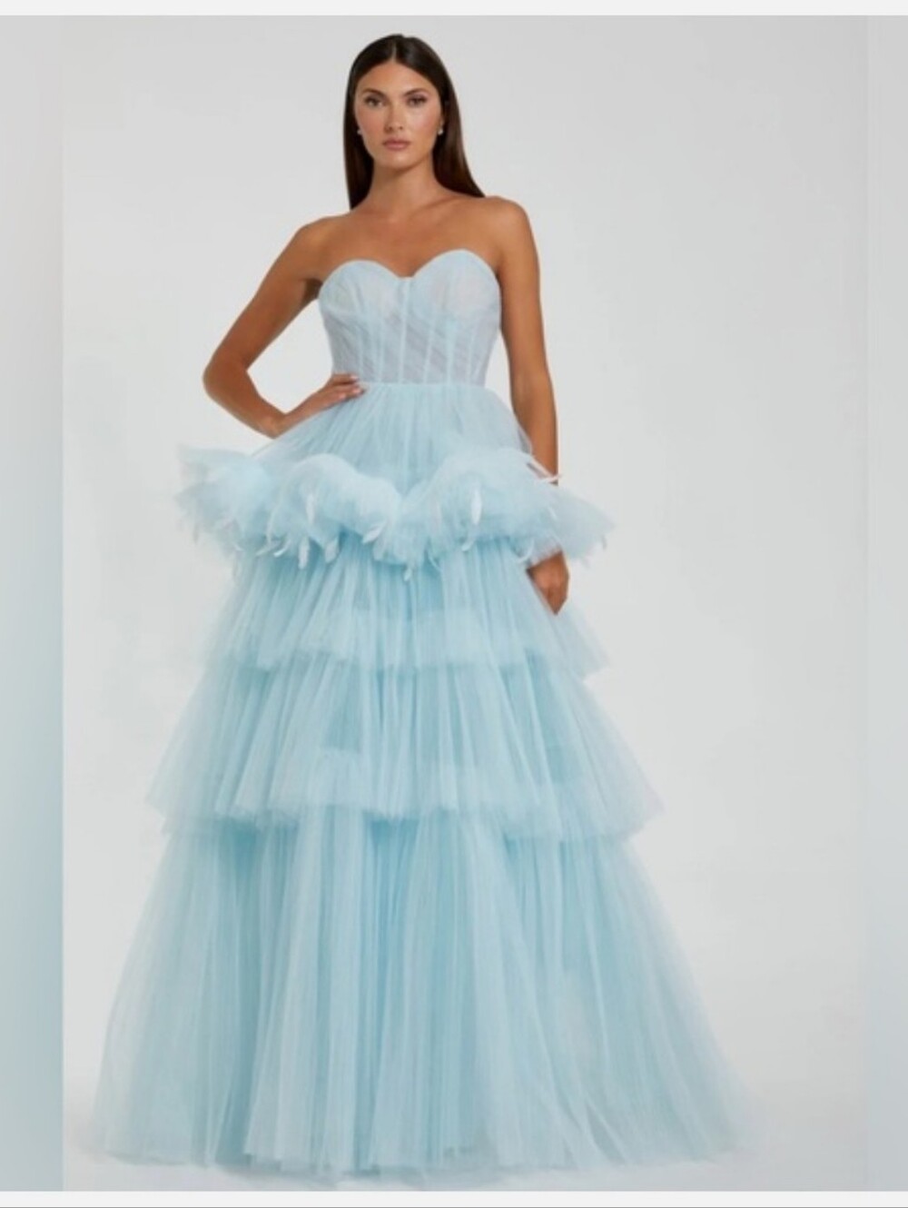Mac Duggal strapless tulle dress with feather details Size 10 Nwt Style #20572